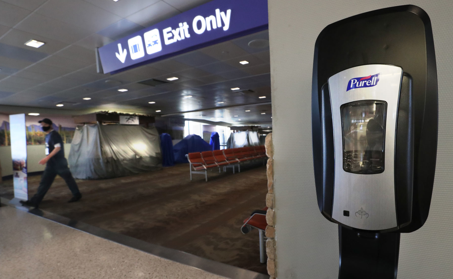 Pasajeros del aeropuerto de °Õ³Ü³¦²õó²Ô deberán portar cubrebocas